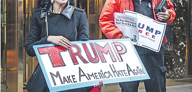 Hinterlässt Trumps Wahlsieg tiefe Narben? Proteste vor dem Trump Tower: Das Ergebnis der US-Wahl hinterlässt im Alltag Spuren.