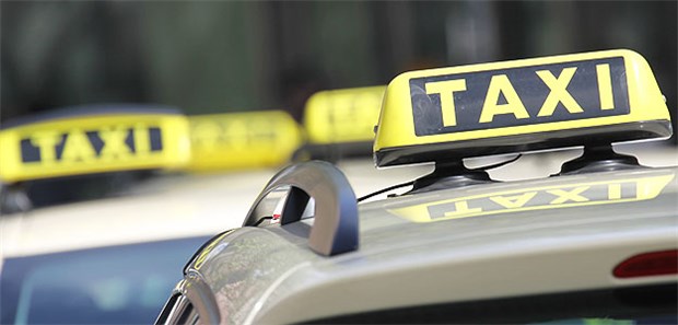 Zum Bahnhof mit Therapie, bitte! Psychologische Beratung bei der Taxifahrt - in Deutschland wohl undenkbar, in Stockholm aber schon Realität.
