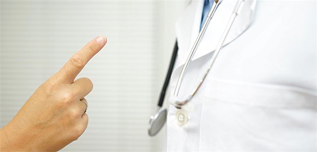 Radiologen in der Kritik: Fehlanreize durch Kontrastmittelpauschalen sollen zu patientengefährdenden Mengensteigerungen geführt haben. Der Berufsverband widerspricht.