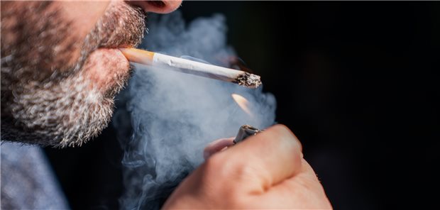 Rauchen ist aktuellen Daten zufolge weltweit der stärkste Risikofaktor für krebsbedingten Tod oder gesundheitliche Beeinträchtigung. Besonders häufig betroffen sind unter anderem Menschen in Mittel- und Westeuropa.
