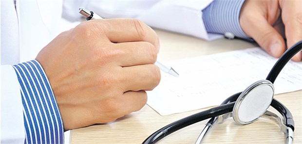 Rechnungsstellung für eine Leichenschau: Ansetzen können Ärzte die GOÄ-Ziffer 100. © yahyaikiz / Fotolia.com