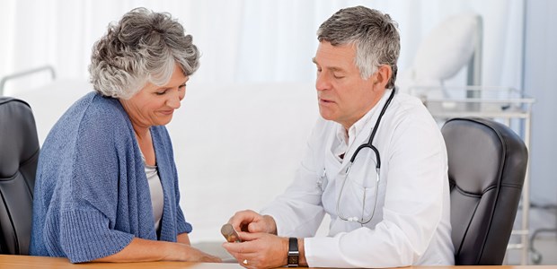 Sprechende Medizin fördern! Reden beim Doktor: Die Kassen fordern dafür mehr Förderung.