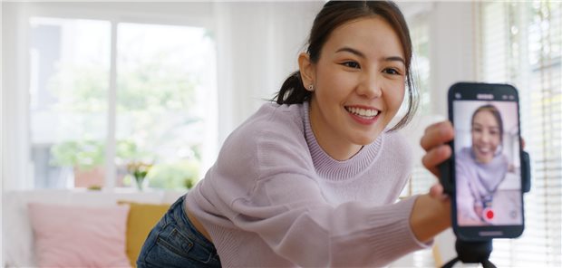 Reels in den sozialen Medien werden auch in Praxen immer beliebter. Wer diese mit Musik unterlegt, muss darauf achten, dass er die richtige Lizenz benutzt.