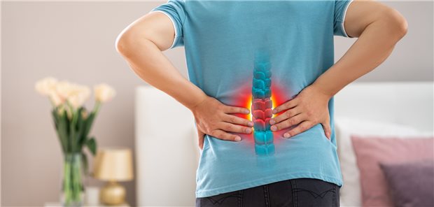Refraktäre Ischiasbeschwerden: Die Kombitherapie aus gepulster Radiofrequenz und Steroidinjektion hat sich in einer Studie bewährt.
