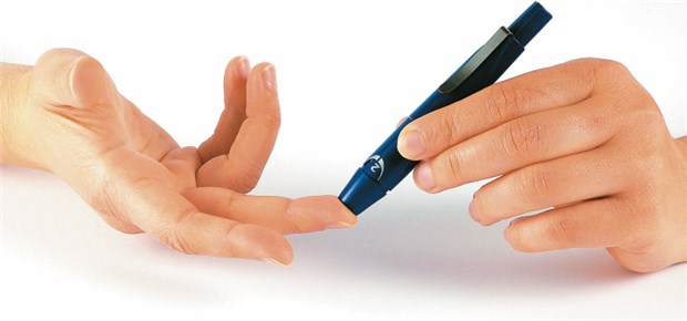 Selbstkontrolle erhöht die Selbstmotivation Regelmäßiges Messen hilft zur guten Einstellung der HbA1c-Werte.