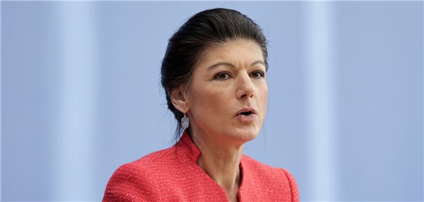 Wagenknecht-Partei will Heuschrecken aus dem Medizinbetrieb vertreiben „Regierung ohne Plan“: Das wirft Sahra Wagenknecht bei der Vorstellung des Programms ihrer neuen Partei Anfang der Woche in der Bundespressekonferenz der Ampel-Regierung vor.
