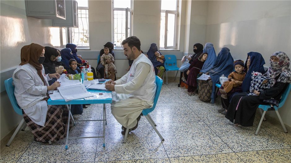 Wartebereich Klinik Afghanistan