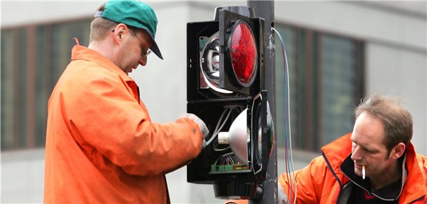Pneumologen: Rotphase für Tabak! Geht es nach den Pneumologen, bedarf es keines grünen Lichtes – zumindest nicht für Raucher.