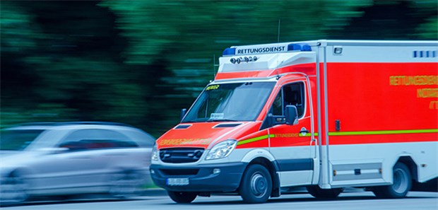 Rettungsdienst im Einsatz: Nicht immer ist der Anlass dann tatsächlich ein Notfall.