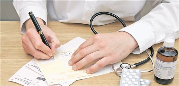 Rezeptieren bedeutet immer eine Abwägung von Nutzen und Risiken einer Arznei. Das gilt selbstverständlich auch bei der Verordnung von Säureblockern.