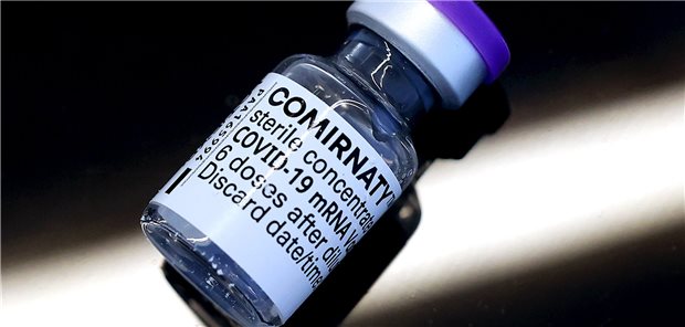 Rheinland-Pfalz erlaubt siebte Dosis bei Corona-Impfstoff Comirnaty® Rheinland-Pfalz gestattet die Entnahme einer siebten Dosis des BioNTech-Impfstoffs.