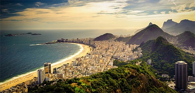 Rio droht der medizinische Kollaps Rio de Janeiro von Oben: Droht bei den Olympischen Spielen Chaos – auch im brasilianischen Gesundheitssystem?