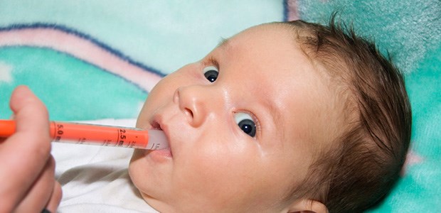 Steiniger Weg bis zur STIKO-Empfehlung Rotavirus-Schluckimpfung: Kinder sollten den Impfstoff für einen optimalen Schutz möglichst früh bekommen.