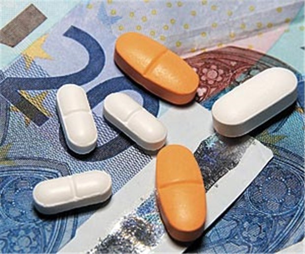 Illegale Arzneien: Deutsche kaufen am meisten Rund 3,6 Milliarden Euro geben die Deutschen für illegale Medikamente jährlich aus. © DeVIce / fotolia.com