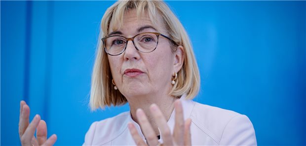 Bürokratie zermürbt die Klinikärzte Sagt der Bürokartie in den Kliniken den Kampf an: Die 1. Vorsitzende des Marburger Bundes.
