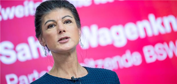 Sahra Wagenknecht, Bundesvorsitzende des Bündnisses Sahra Wagenknecht (BSW), < bei der Vorstellung der Kampagne des BSW zur Bundestagswahl 2025 Mitte Dezember. Jetzt steht auch das komplette Programm der Partei für die kommende Wahlperiode.