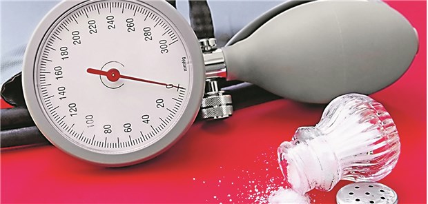 Salz treibt den Blutdruck nach oben, das gilt offenbar aber vor allem bei sehr hohem Konsum.