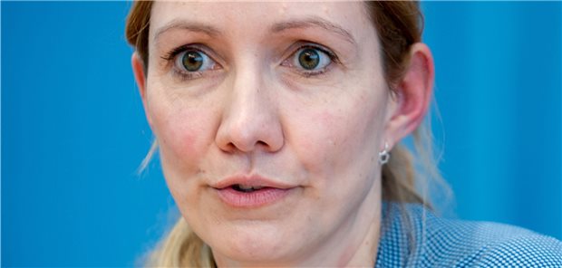 Sandra Ciesek, Direktorin des Instituts für Medizinische Virologie am Universitätsklinikum Frankfurt, beklagt zunehmende Bedrohungen gegen Mediziner, die sich für Impfungen einsetzen.
