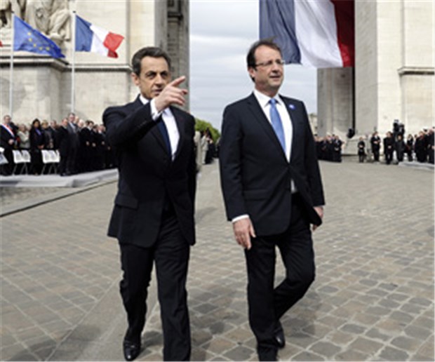 Hollande will Ärzten an den Geldbeutel Sarkozy (l.) geht, Hollande kommt: Der Machtwechsel an Frankreichs Spitze könnte für Ärzte Honorareinbußen bedeuten.