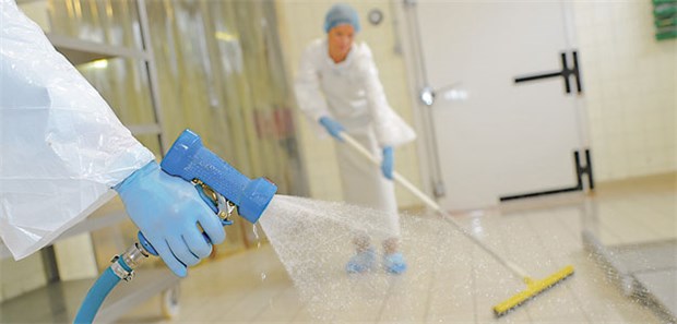 Hinweise der Patienten sind ernst zu nehmen Sauberkeit - im Klinikalltag häufig eine Achillesferse, wenn es um Hygiene geht.
