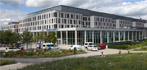 Thüringen: Gesundheitsministerin Werner wirft Bund Fehler bei Klinikfinanzierung vor Schickt einen Hilferuf an die Politik: die Uniklinik in Jena.