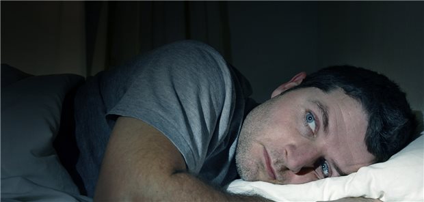 Schlafprobleme oder Fatigue? Bei der ME/CFS-Diagnose sollten Hausärzte dies zuerst ermittelt.