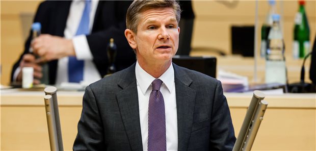 Garg: Förderung sektorenübergreifender Projekte via Fonds ist erfolgreich Schleswig-Holsteins Gesundheitsminister Heiner Garg (FDP) sieht in der Förderung sektorübergreifender Projekte in seinem Bundesland eine Erfolgsgeschichte. (Archivbild)