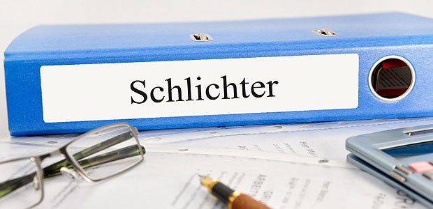 Streit um Hausarztverträge Schlichter gefragt: Der Streit um die Hausarztverträge in Westfalen-Lippe spitzt sich zu.