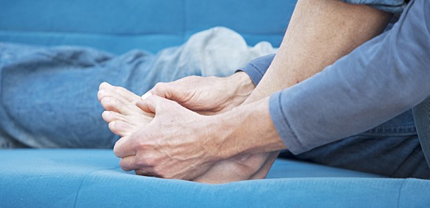 28 Gene mischen bei Gicht mit Schmerzende Gelenke?