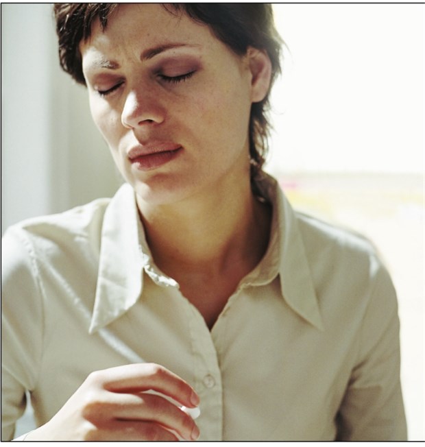Langzeit-Analgesie stets mit Retard-Opioid Schmerzpatienten müssen lang wirksame Retard-Opioide streng nach der Uhr einnehmen.