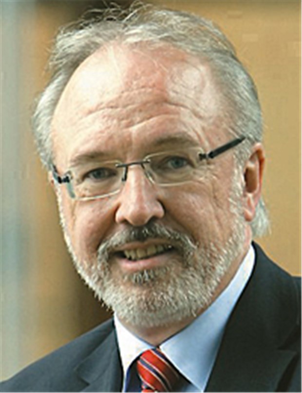 Henke gegen Schmidt Schmidt-Kontrahent Henke.