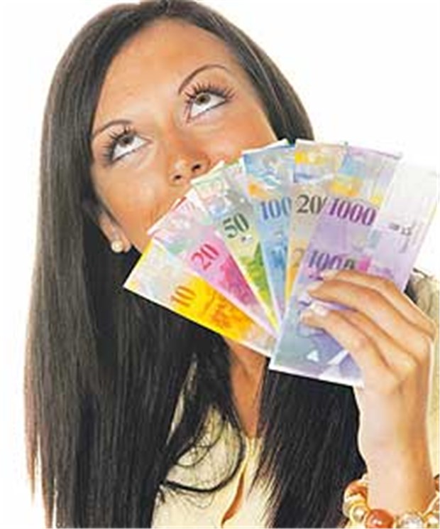 Im Namen des starken Franken: Germania ahoi! Schmuck, Wellness oder Klamotten? Für Schweizer ist der Einkauf in Deutschland derzeit wie ein Schnäppchenabenteuer.