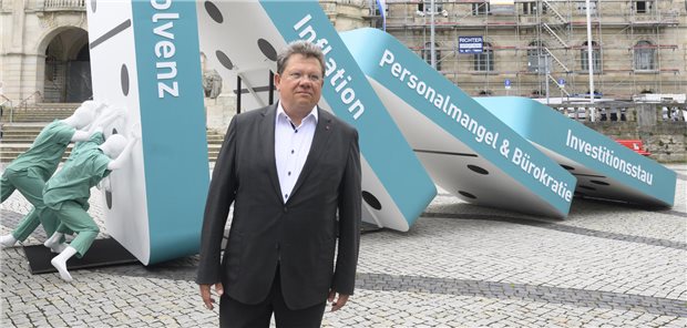 Schon im Sommer machte die niedersächsische Krankenhausgesellschaft mit einer Aktion Landesgesundheitsminister Dr. Andreas Philippi (SPD) auf eine drohende Pleitewelle bei den Kliniken aufmerksam.