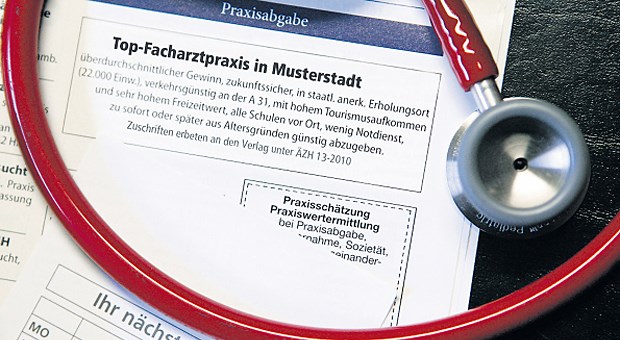 Das gibt's: Praxisnachfolger, die Schlange stehen Schon in der Ausschreibung des Praxissitzes gilt es, sich von anderen Ärzten abzuheben.
