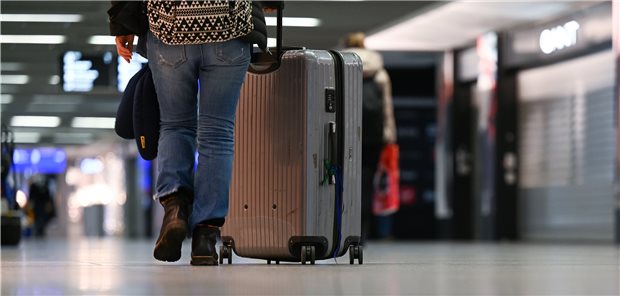 Corona-Regeln: Regierung zieht für Reisende die Zügel an Am Flughafen: Schon vor der Einreise nach Deutschland muss künftig nachgewiesen werden, dass man nicht SARS-CoV-2-positiv ist.