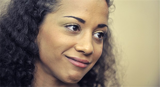 Nadja Benaissa erhält zwei Jahre auf Bewährung Schuldig: Die Popsängerin Nadja Benaissa wurde zu zwei Jahren auf Bewährung verurteilt, weil sie ihren Sex-Partner mit HIV infiziert hat.