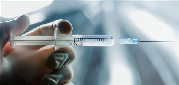 Schutz vor HIV-Infektion via Spritze? Nach aktuellen Studiendaten könnte Cabotegravir hier eine Option werden.