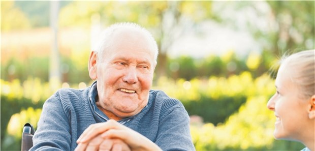 Schwach und gebrechlich: Herzinsuffizienz verschlechtert die Prognose von Diabetikern deutlich.