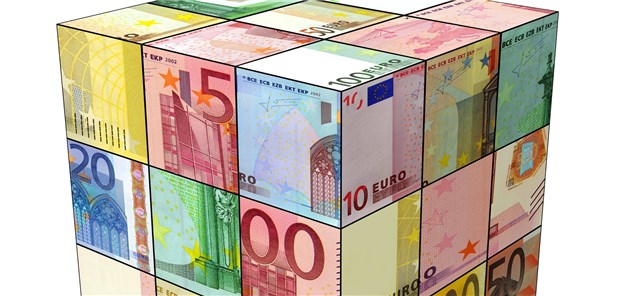 Schwarmfinanzierung funktioniert wie ein magischer Würfel. Wenn alles passt, führen die Anlagebeträge der privaten Investoren zur gewünschten Finanzierung für den Emittenten.