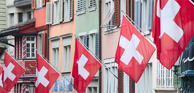 Deutsche Ärzte an Schweizer Spitälern gefragt Schweizer Spitäler rekrutieren Ärzte aus Nachbarländern mit steigendem Erfolg.
