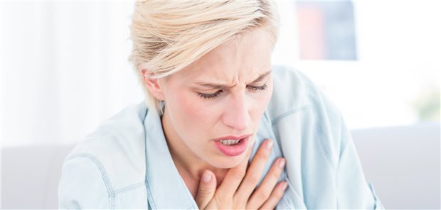 Symbolbild: Frau mit Asthma