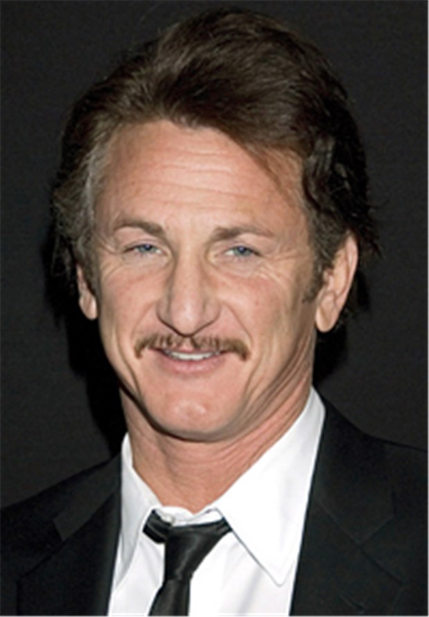 Haiti in Not - und die Hilfsbereitschaft wächst Sean Penn: Statt seinen Filmpreis in Dubai entgegenzunehmen, flog er nach Haiti um dort seine Mitarbeiter der Hilfsorganisation "J/P" zu unterstützen.