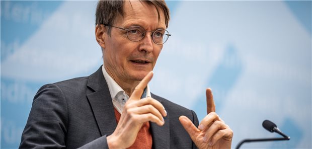 Lauterbach will Kinderarztpraxen und Kinderkliniken schnell helfen „Sehr besorgniserregend“: Gesundheitsminister Karl Lauterbach (SPD) zur aktuellen Lage in Kinderarztpraxen und auf Kinderstationen.