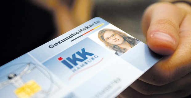 Wenn die Gesundheitskarte Probleme macht Seit 1. Oktober statten die Kassen ihre Versicherten mit der E-Card aus.
