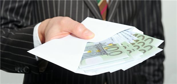 Korruption nimmt auch im Gesundheitswesen deutlich zu Seit 2016 sind Bestechung und Bestechlichkeit im Gesundheitswesen eigene Straftatbestände.