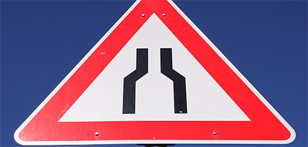 Seit Jahren kommt es immer wieder zu Engpässen und Lieferausfällen bei der Versorgung mit essenziellen Arzneimitteln.