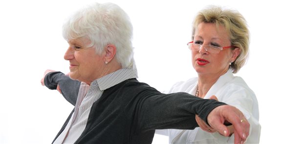 Neuer EBM-Zuschlag zur Verordnung geriatrischer Reha Seit Juli kann eine geriatrische Reha auch ohne Erfordernis-Prüfung der Kasse verordnet werden. Das gilt für Patienten ab 70 oder auch für Patienten, bei denen mindestens eine reha-begründende Funktionsdiagnose und zwei geriatrietypische Diagnosen vorliegen.