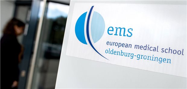 Dreht das Land der European Medical School den Geldhahn zu? Seit Wintersemester 2012/2013 kann in Oldenburg Medizin studiert werden. Jetzt hat die Landesregierung dringend benötigte Gelder für Investitionen nicht bewilligt.