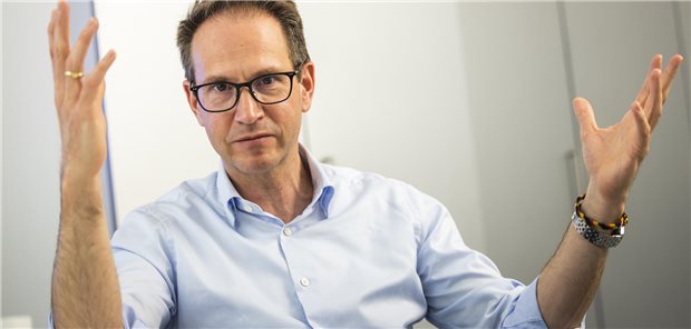 Seit gut einem Jahr leitet er die Geschäfte von Roche in Deutschland: Dr. Daniel Steiners.