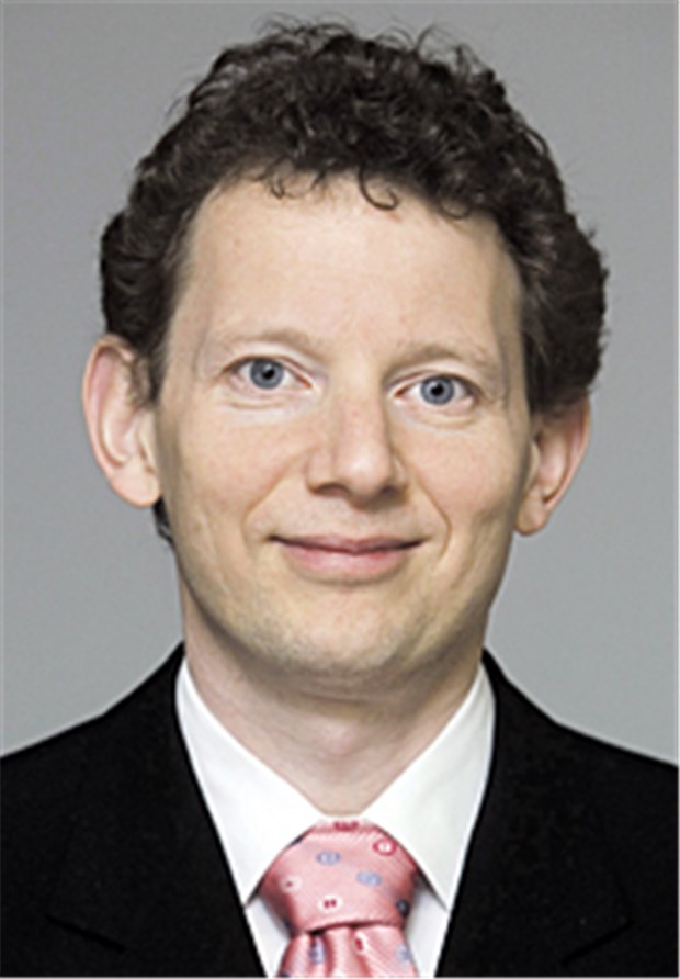 Ein Arzt lehrt Dummies das Zaubern Seit seiner Kindheit fasziniert von der Zauberei: Dr. Oliver Erens.